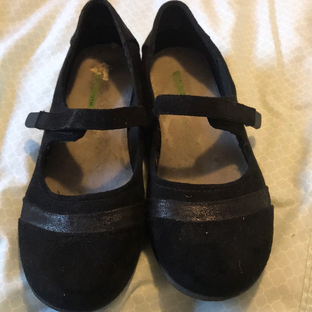 Mary Jane type comfortable Baretraps